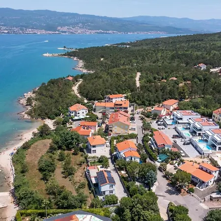 Terra Bianca Villa *